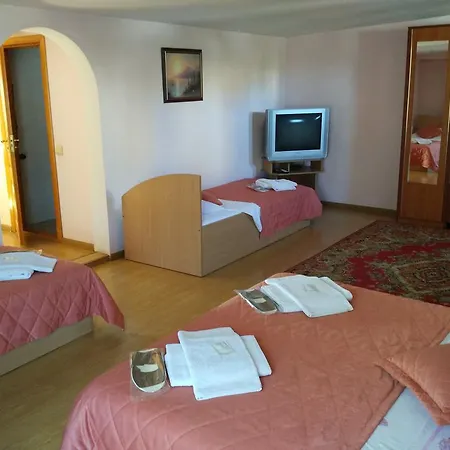 Inn Sport Chernivtsi Exterior photo